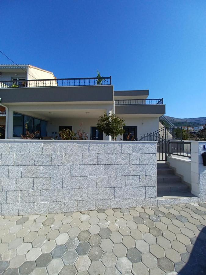 Luxury Apartment Cvita Podstrana Luaran gambar