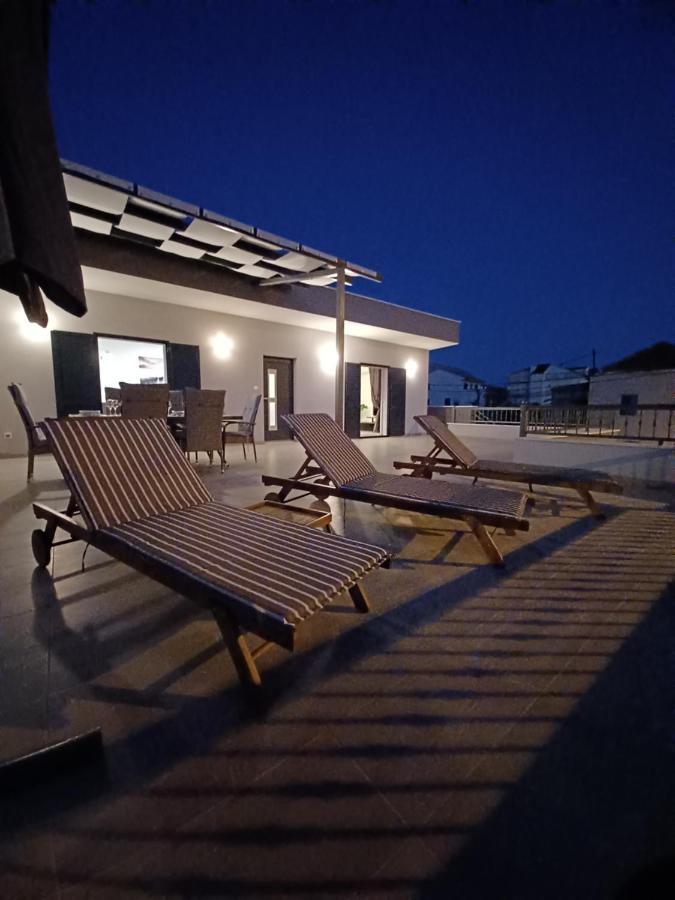 Luxury Apartment Cvita Podstrana Luaran gambar